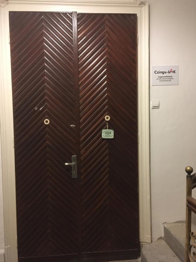 Czingu-Lak Apartment Miskolc Bagian luar foto